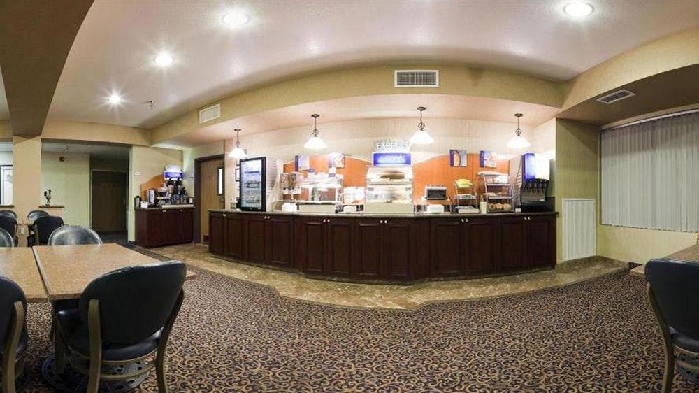 Hotel Express & - Traffic Star By Ihg Henderson