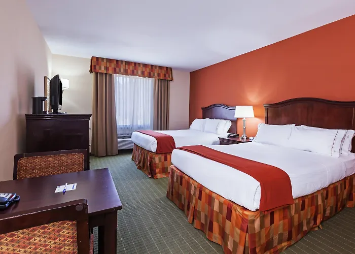 Holiday Inn Express Hotel & Suites Henderson - Traffic Star By Ihg