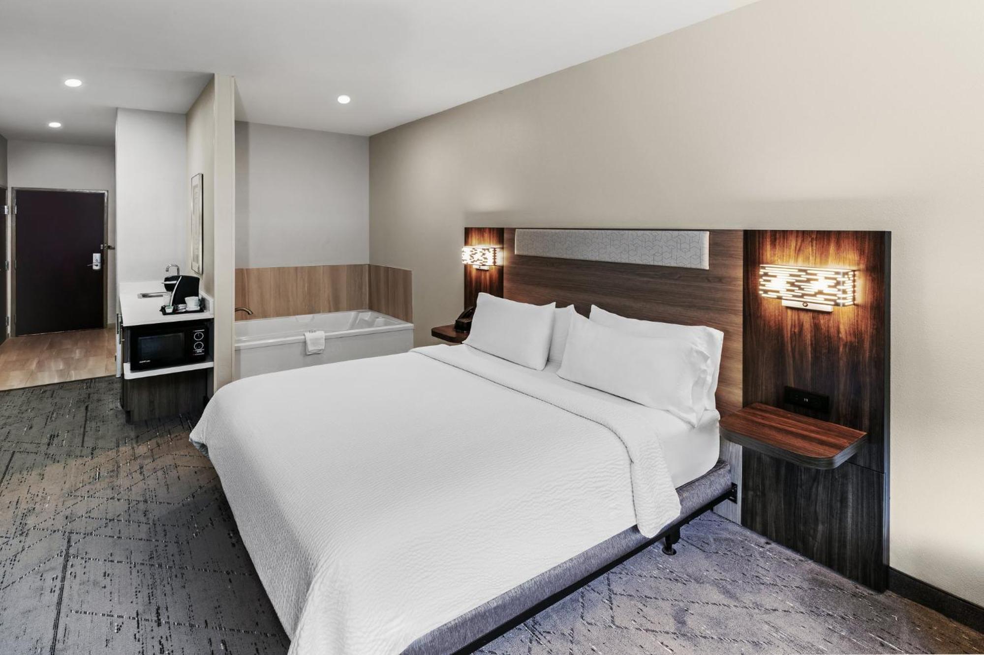 Express & - Traffic Star By Ihg 2*