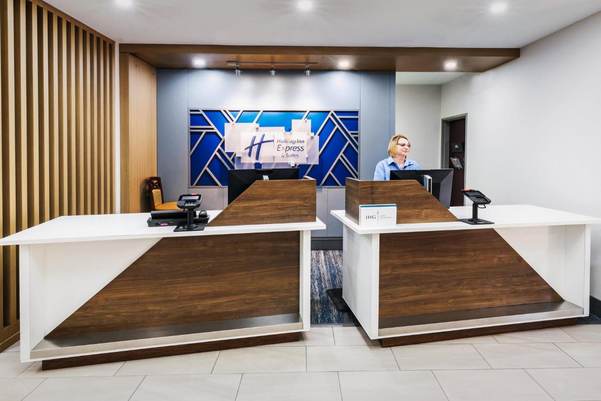 Express & - Traffic Star By Ihg