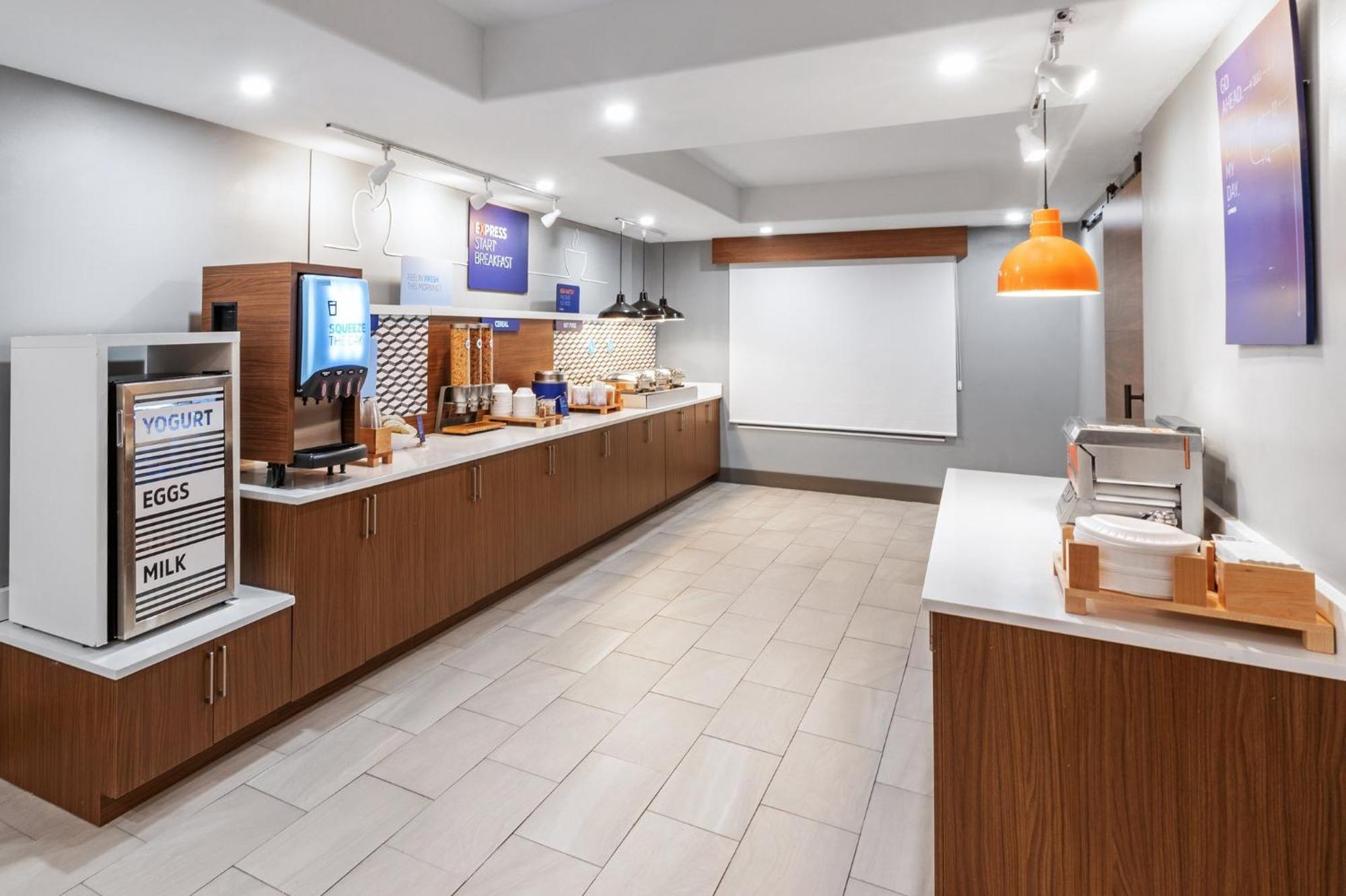 Express & - Traffic Star By Ihg 2* Henderson